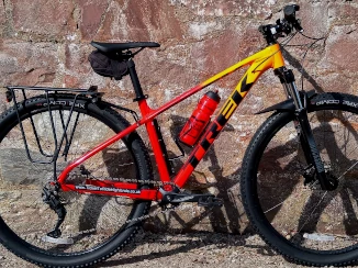 Mountain bike for hire in Inverness